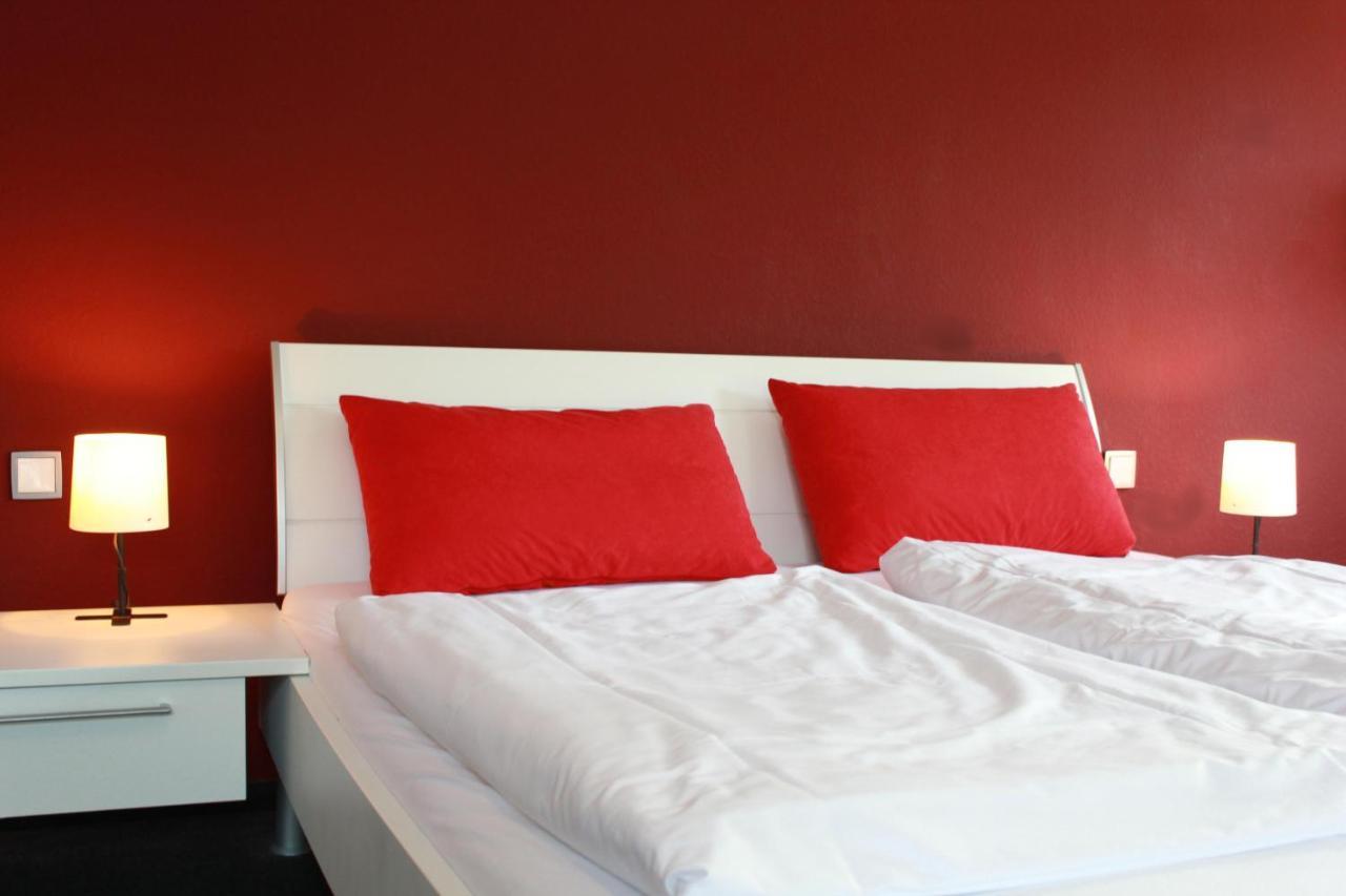 Restaurant Ollex And Beds Zimmer 2 Bliesdorf المظهر الخارجي الصورة